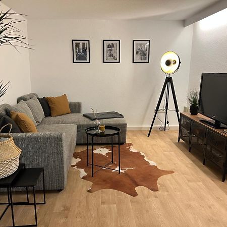 Modernes Haus Fuer 7 Gaeste 90M2 Tv Netflix Wlan Momlingen 外观 照片